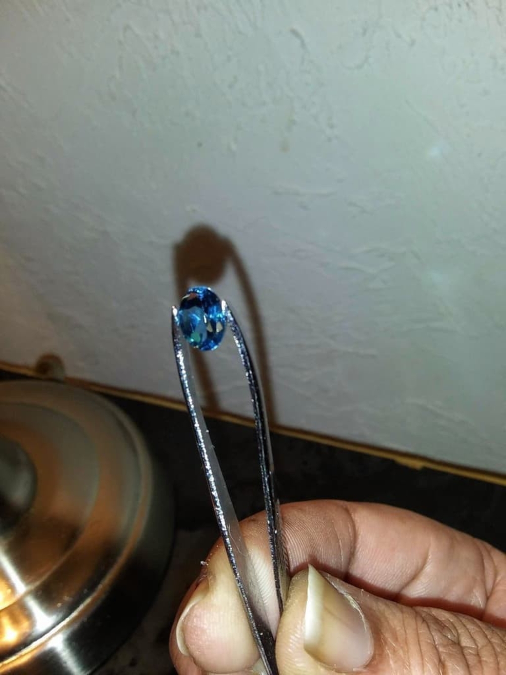 Natural 2.20ct Oval VVS London Blue Topaz - Picture 3 of 4
